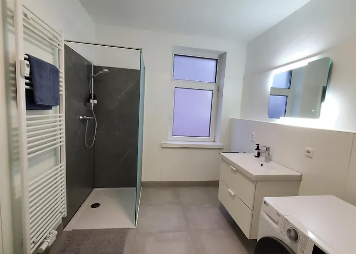 Sol - Keyless Access, Parking, Office Chemnitz (Saská Kamenice)